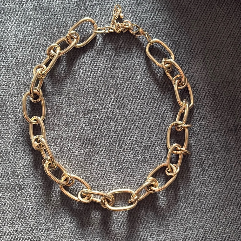 Chunky Gold Chain Necklace